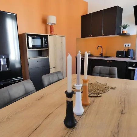 Logis Emeraude 2* Confolens