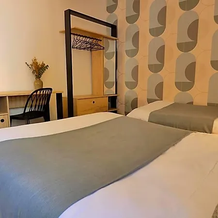 Logis Emeraude Hotel 2*