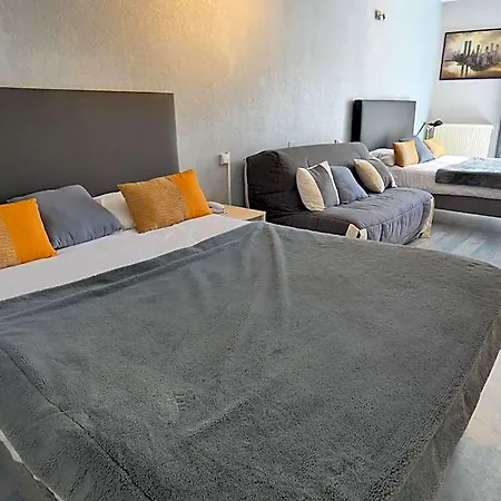 Hotel Logis Emeraude