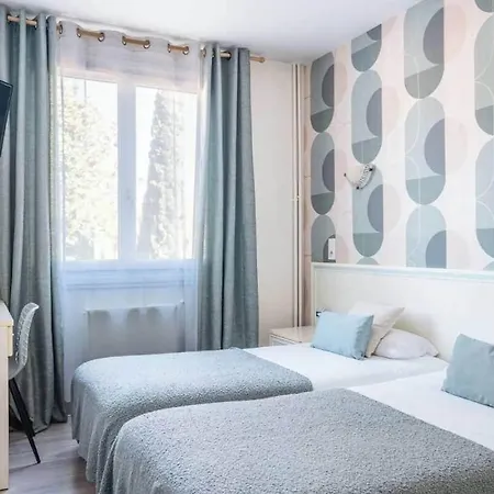 Logis Emeraude Hotel