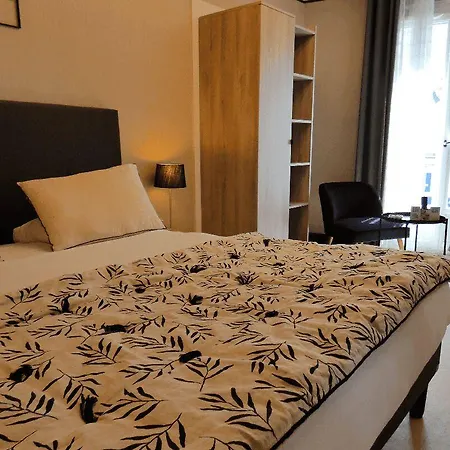 Logis Emeraude Hotel 2*