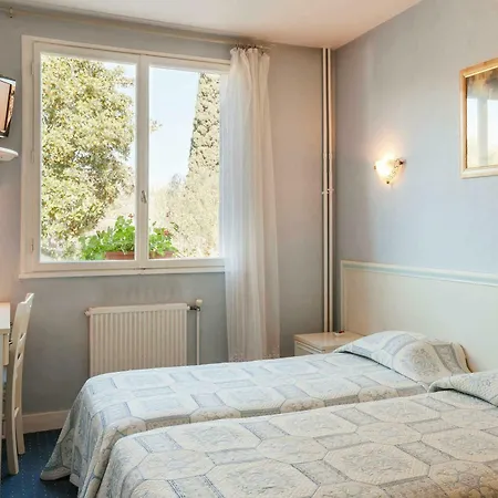Hotel Logis Emeraude Confolens