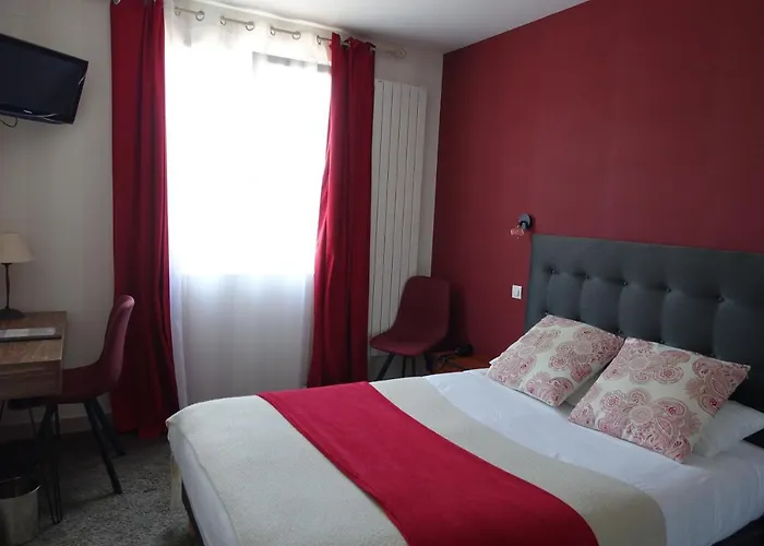 Hotel Logis Emeraude